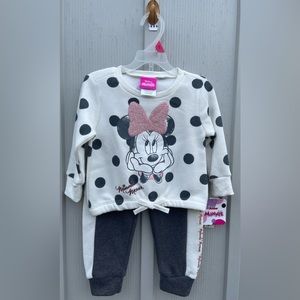 Minnie Mouse sweats